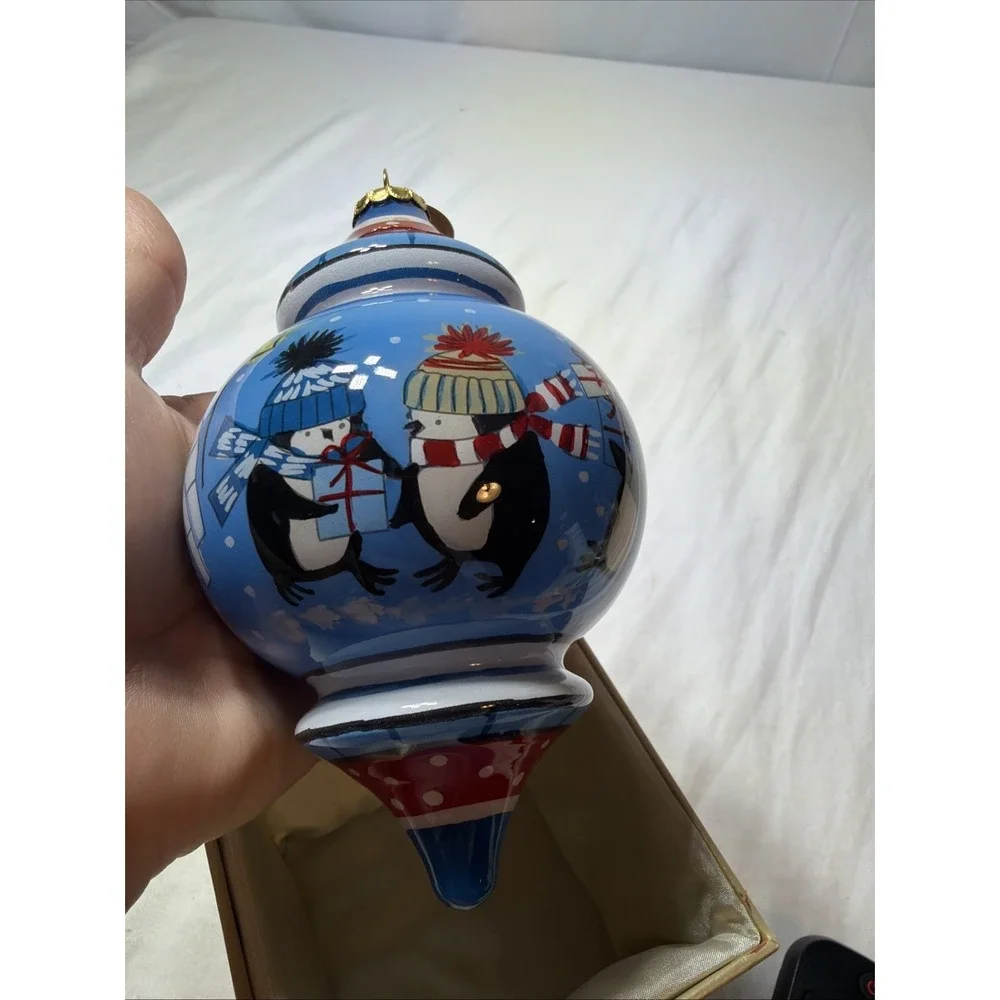 Li Bien Pier 1 Ornament Christmas Penguins, Igloo & Sledding with Gifts 2016 -3